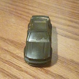 Meet your Posher, Henry